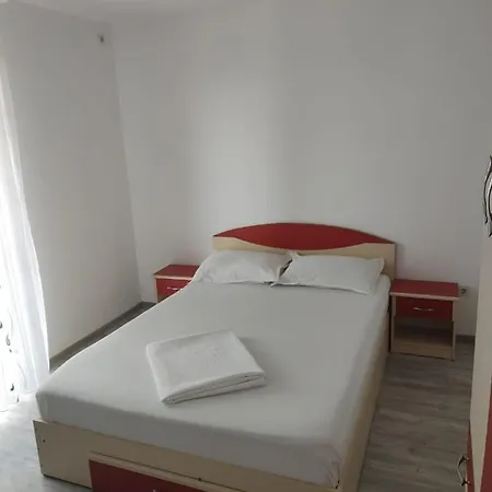 Casa Jolie Гостьовий будинок Констанца